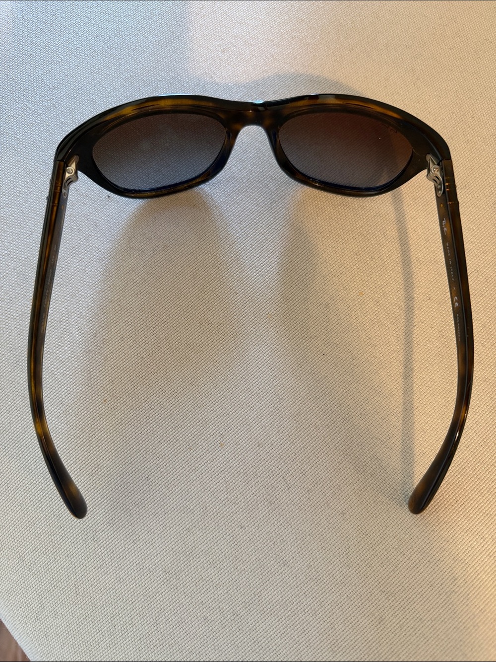 Ray-Ban Black Tortoise Cat Eye Sunglasses with Brown Case - Picture 4 of 4